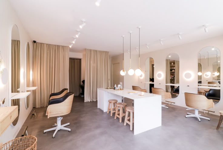 A picture of dtox hair salon in barcelona